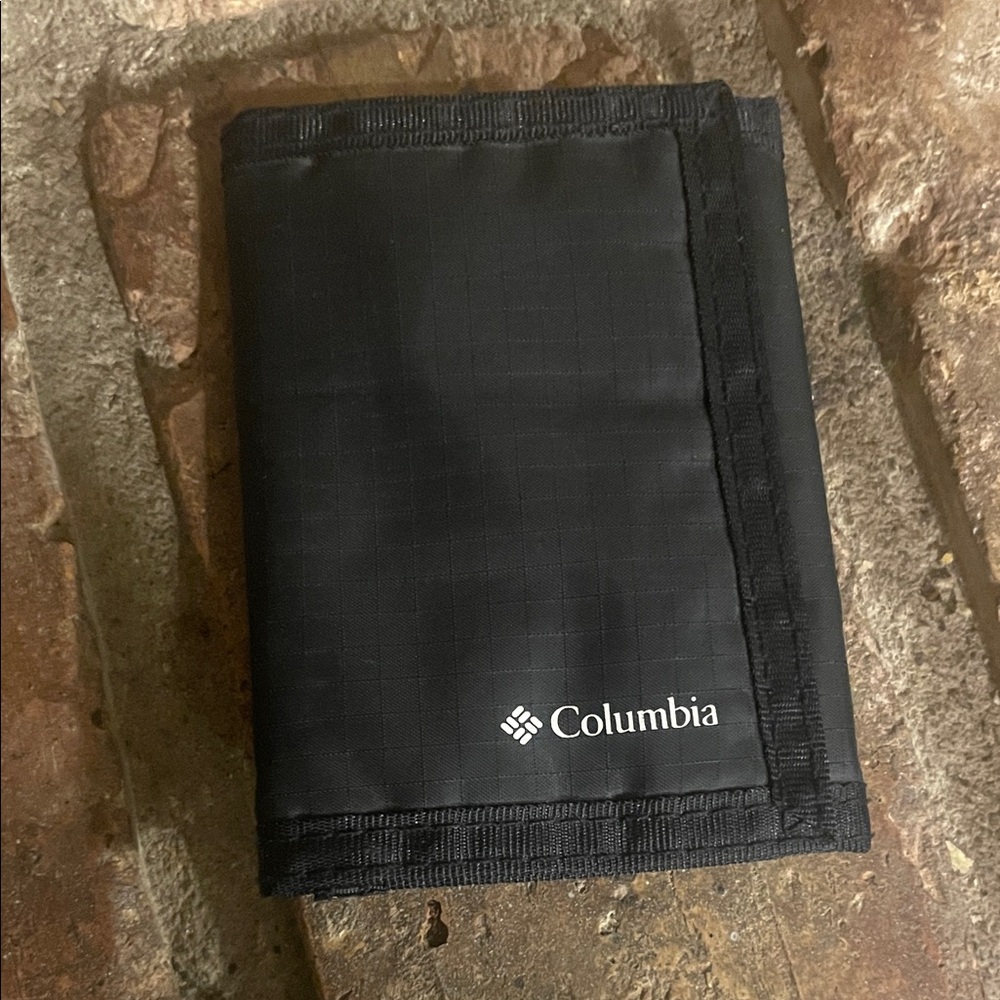 Columbia Black Nylon Wallet
